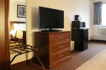 Quality Inn Spearfish - image 13