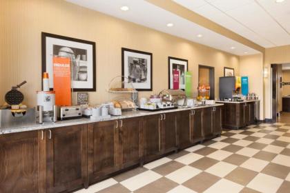 Hampton Inn Spearfish - image 15