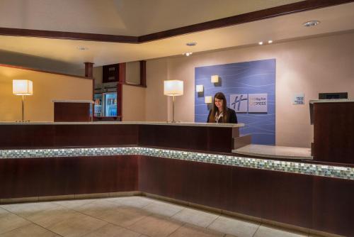 Holiday Inn Express Spokane-Valley an IHG Hotel - image 2