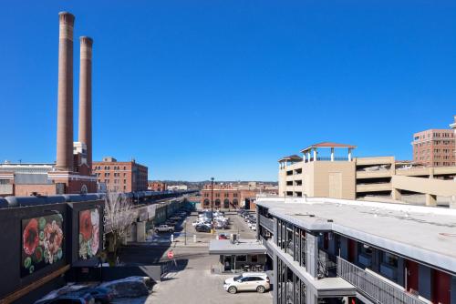 Steam Plant Hotel - image 5