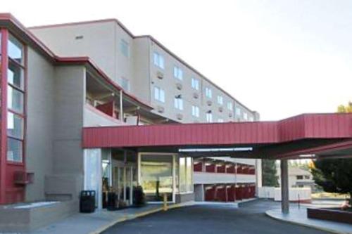 Quality Inn & Suites Airport - main image