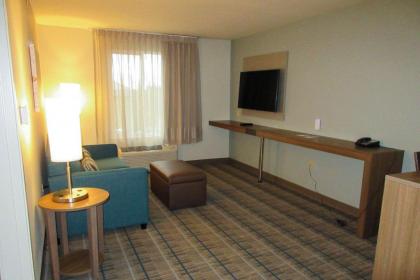 MainStay Suites Spokane Airport - image 3