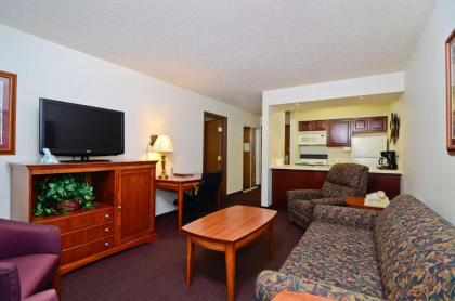 Best Western Spooner Riverplace - image 14