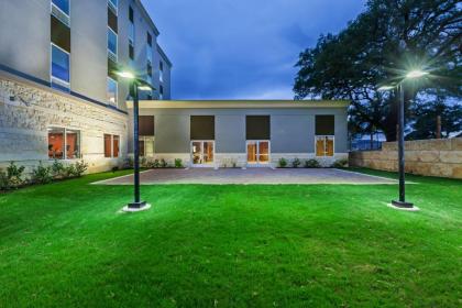 Hampton Inn By Hilton Bulverde Texas Hill Country - image 12