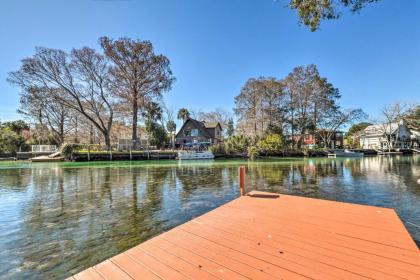 Weeki Wachee River Home on main River by Park Spring Hill Florida