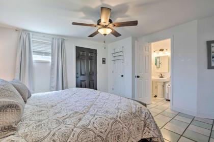 The Manatini Waterfront Weeki Wachee Home! - image 11