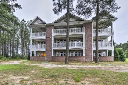 Spring Lake Anderson Golf Club Condo with Pool Access - image 5