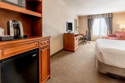 Hilton Garden Inn Houston/The Woodlands - image 11