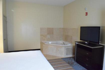 Fairfield Inn and Suites by Marriott North Spring - image 14