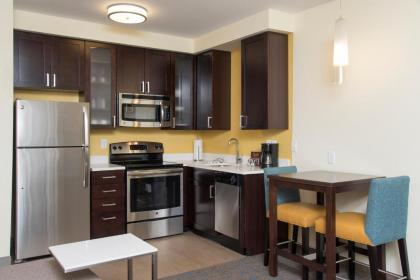 Residence Inn by Marriott Houston Springwoods Village - image 5