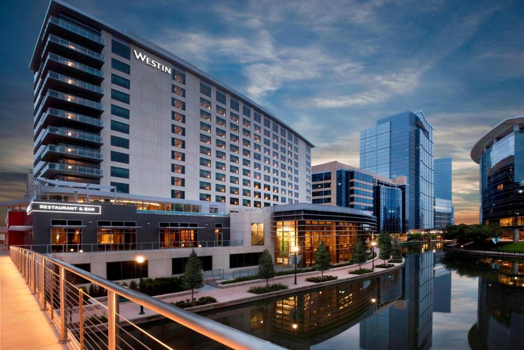 The Westin at The Woodlands - main image