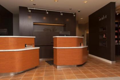 Courtyard by Marriott Houston Springwoods Village - image 7