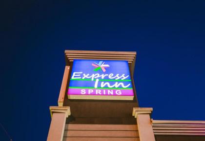 Express Inn - Spring - image 2