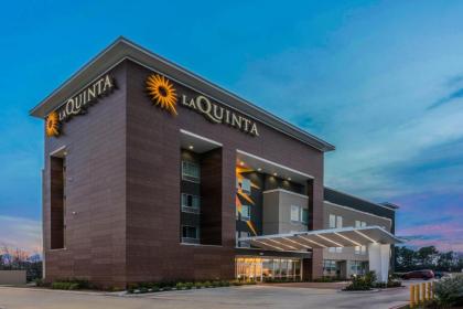 La Quinta Inn and Suites by Wyndham Houston Spring South - image 14