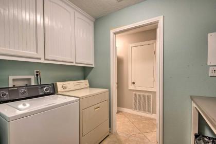 2-Unit House Venue with Pool and Pet Friendly! - image 15