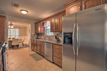 2-Unit House Venue with Pool and Pet Friendly! - image 6