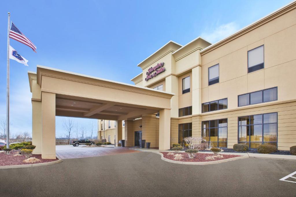 Hampton Inn & Suites Springboro - image 2