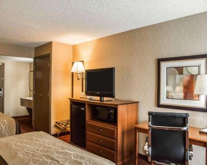 Quality Inn Springboro West - image 11