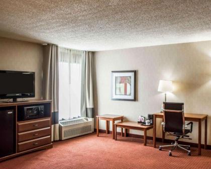 Quality Inn Springboro West - image 3