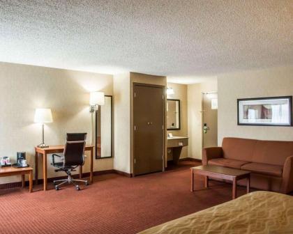 Quality Inn Springboro West - image 4