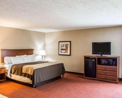 Quality Inn Springboro West - image 8