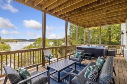 The Dogwood · 5BR - The Dogwood *NEW* Spring Discounts ON Lake - image 11