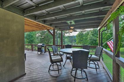 Beaver Lake Hideaway with Fire Pit by Marina - image 10