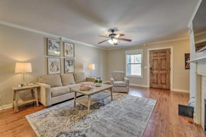 Charming Springdale Townhome about 5 Mi to Dtwn! - image 6