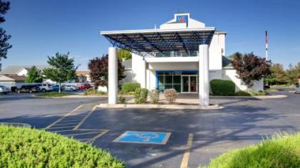 Motel 6-Springfield IL - image 2