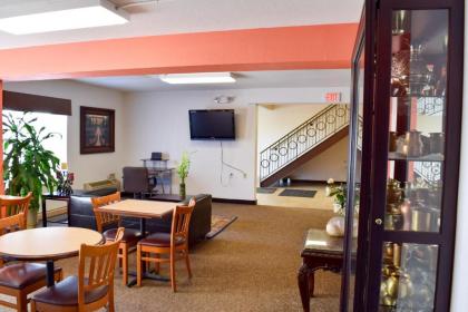 Motel 6-Springfield OH - image 10