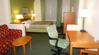 Motel 6-Springfield OH - image 3