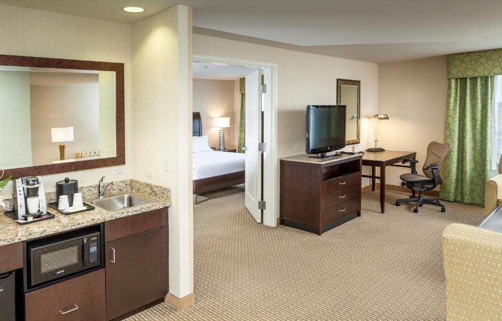 Hilton Garden Inn Eugene/Springfield - image 4