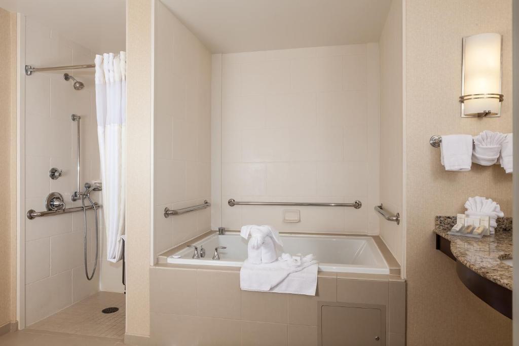 Hilton Garden Inn Eugene/Springfield - image 6