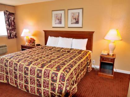 Parkway Inn Philadelphia Airport - image 14