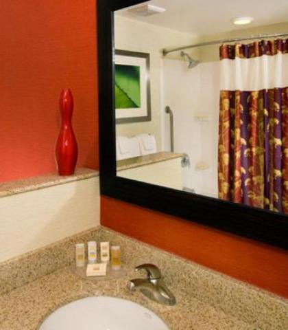 Courtyard by Marriott Philadelphia Springfield - image 5