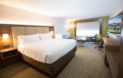 Holiday Inn Express & Suites Nashville North - Springfield an IHG Hotel - image 3