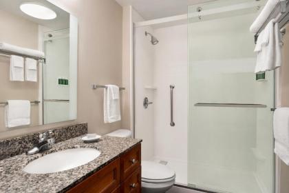 TownePlace Suites by Marriott Springfield - image 5