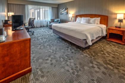 Courtyard by Marriott Springfield - image 10