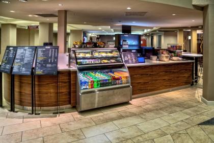 Courtyard by Marriott Springfield - image 14