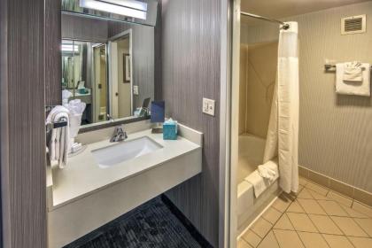 Courtyard by Marriott Springfield - image 3