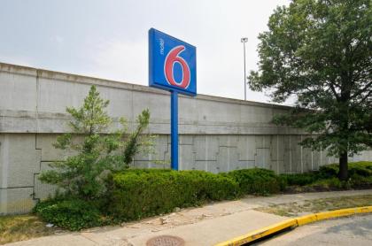 Motel 6-Springfield DC - Washington Southwest - image 13