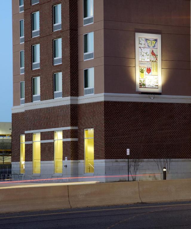 Homewood Suites Springfield - image 2