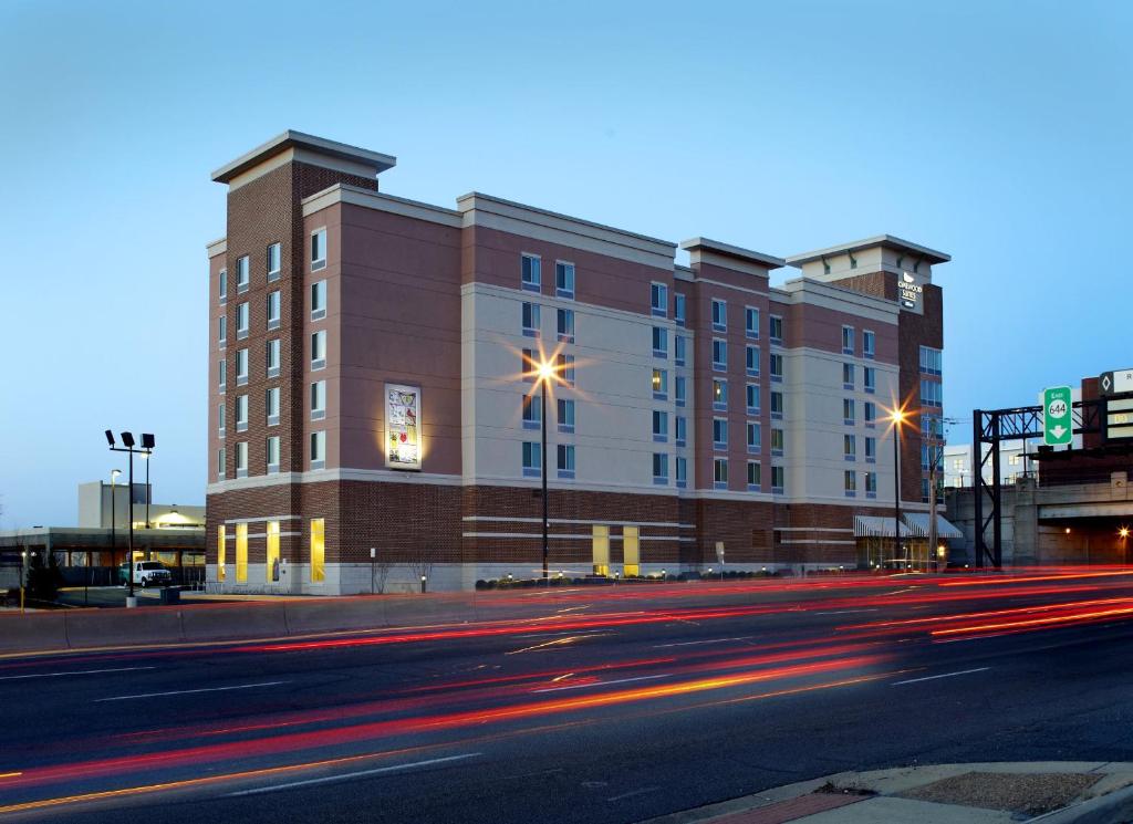 Homewood Suites Springfield - image 4