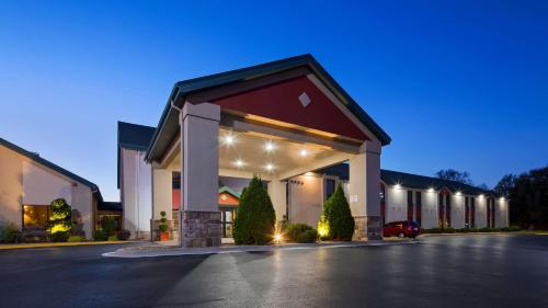 Best Western Plus Springfield Airport Inn - main image