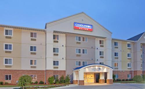 Candlewood Suites Springfield South an IHG Hotel - main image