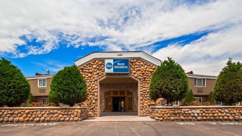 Best Western Mountain View Inn - main image