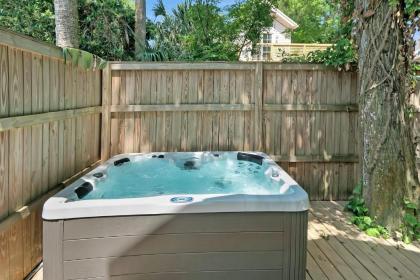 Downtown Home with Hot Tub BBQ Near Ice Plant! - image 1