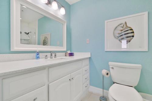 2 Bed 2 Bath Apartment in Tampa Bay - image 5