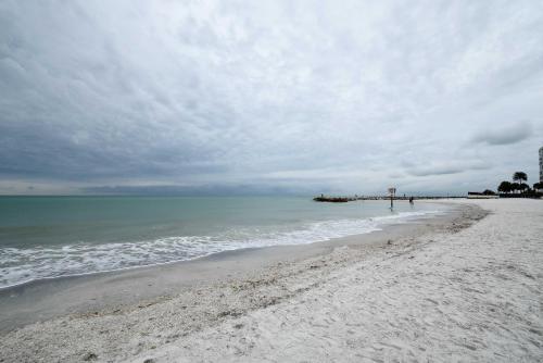 St Pete Beach Condo with Pool 5-Min Walk to Beach! - main image