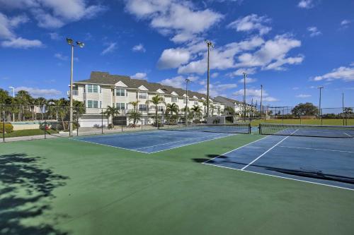 St Pete Condo with Heated Pool - Less Than 1 Mi to Beach! - image 3